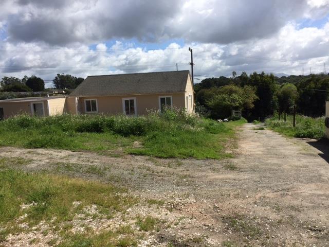 8814 Archer Road Salinas, CA 93907 - Photo 3 of 18 Gallery Image 3