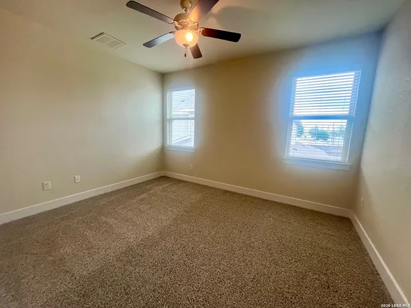 $1,750 | 913 Crystal Brook Cove, New Braunfels, TX 78130