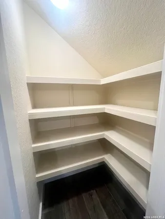 $1,750 | 913 Crystal Brook Cove, New Braunfels, TX 78130