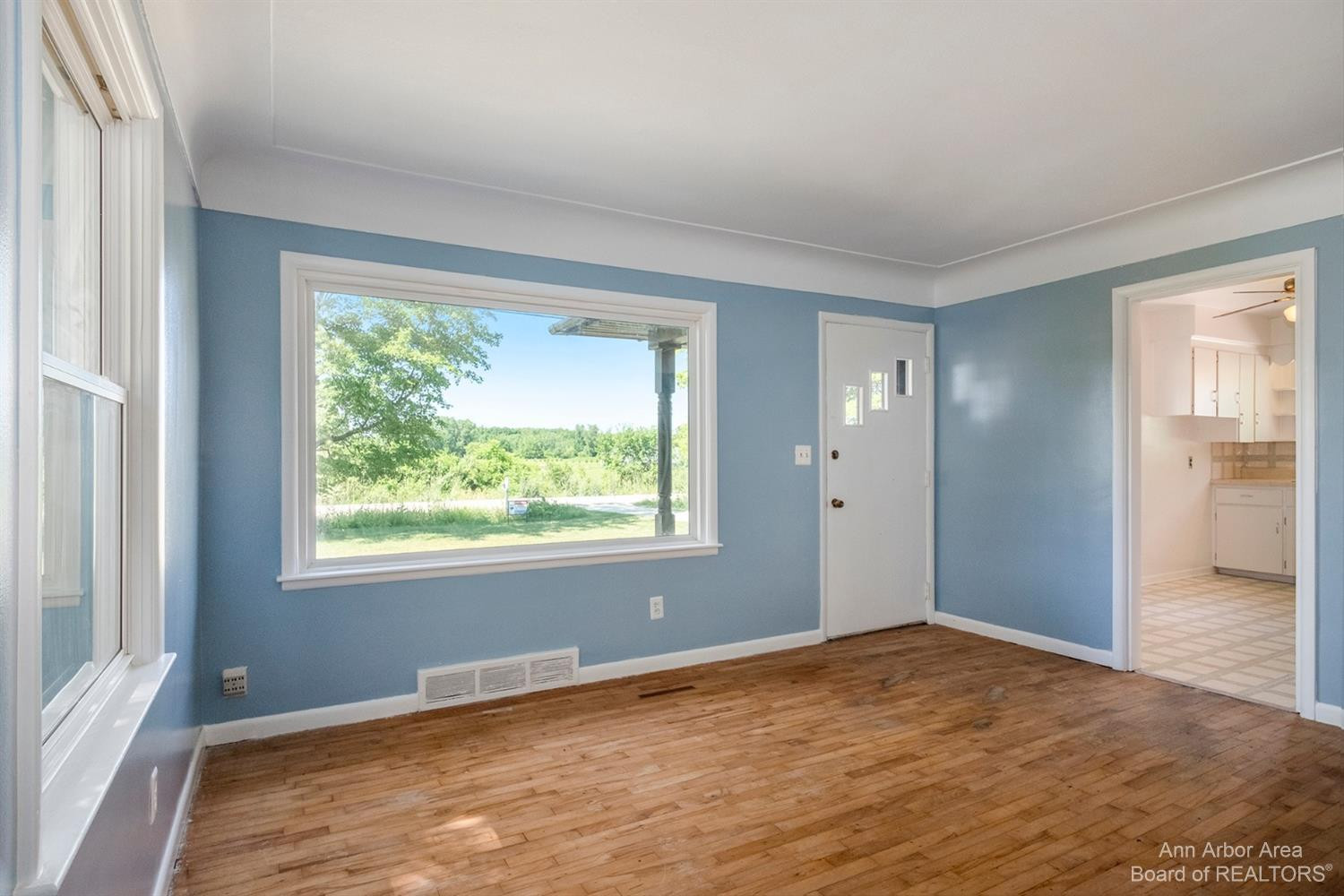 10550 Judd Road Willis, MI 48191 - Photo 5 of 23 Photo 5