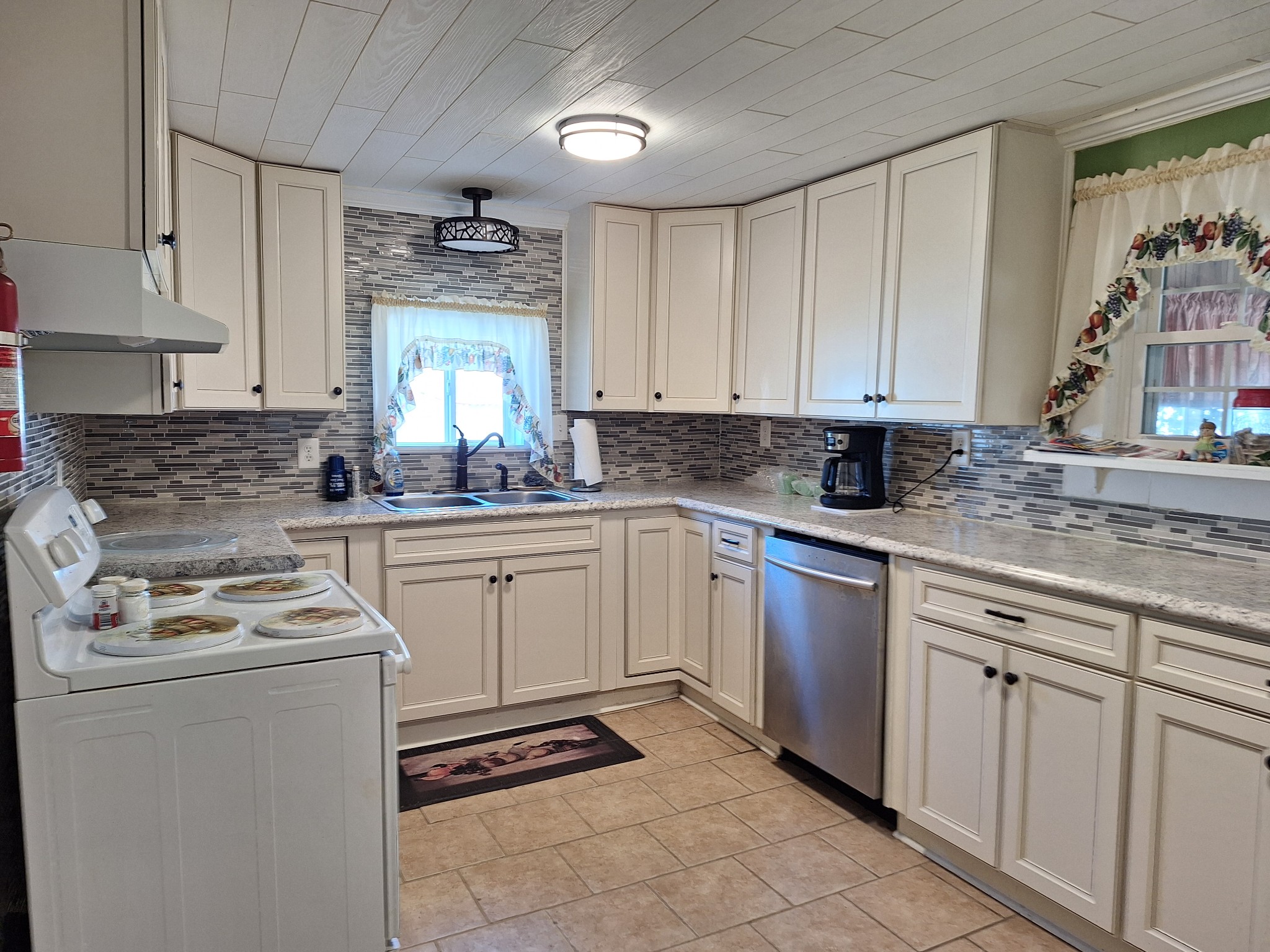 32 North Bradley Road Lawrenceburg, TN 38464 - Photo 11 of 93