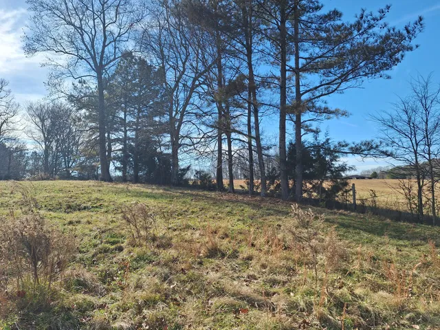 $435,000 | 32 North Bradley Road, Lawrenceburg, TN 38464