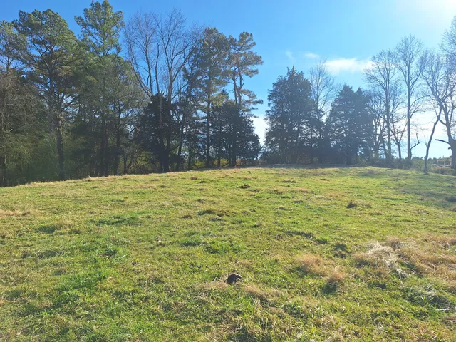 $435,000 | 32 North Bradley Road, Lawrenceburg, TN 38464