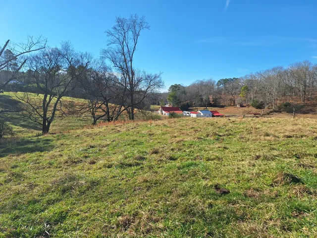 $435,000 | 32 North Bradley Road, Lawrenceburg, TN 38464