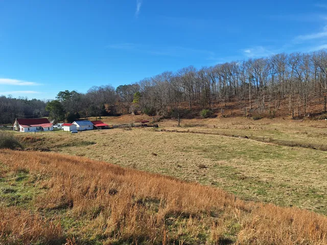 $435,000 | 32 North Bradley Road, Lawrenceburg, TN 38464