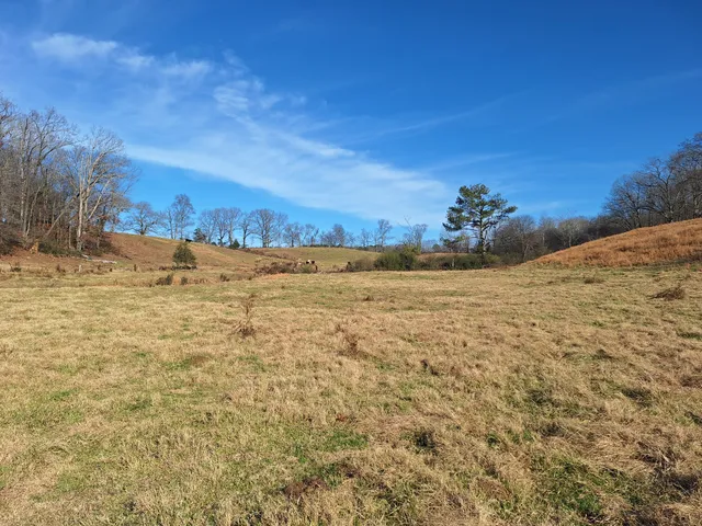 $435,000 | 32 North Bradley Road, Lawrenceburg, TN 38464