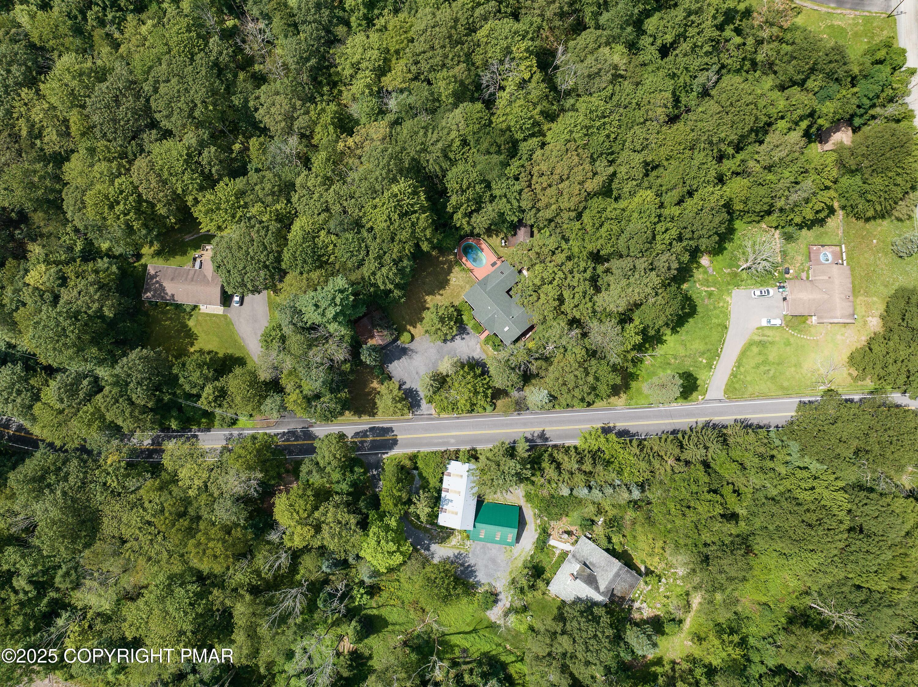 456 Devils Hole Road Cresco, PA 18326 - Photo 34 of 67 DJI_20250814140319_0073_D