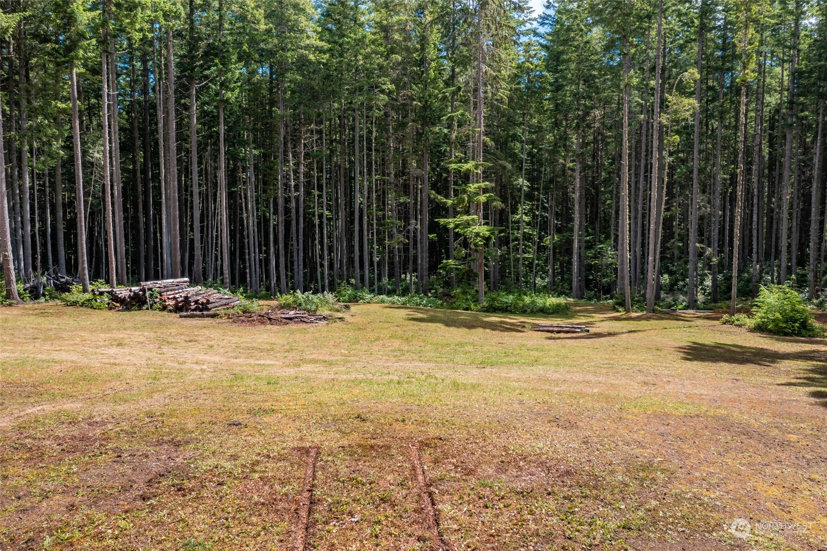 4969 Crawford Road Langley, WA 98260 - Photo 16 of 40 Gallery Image 16