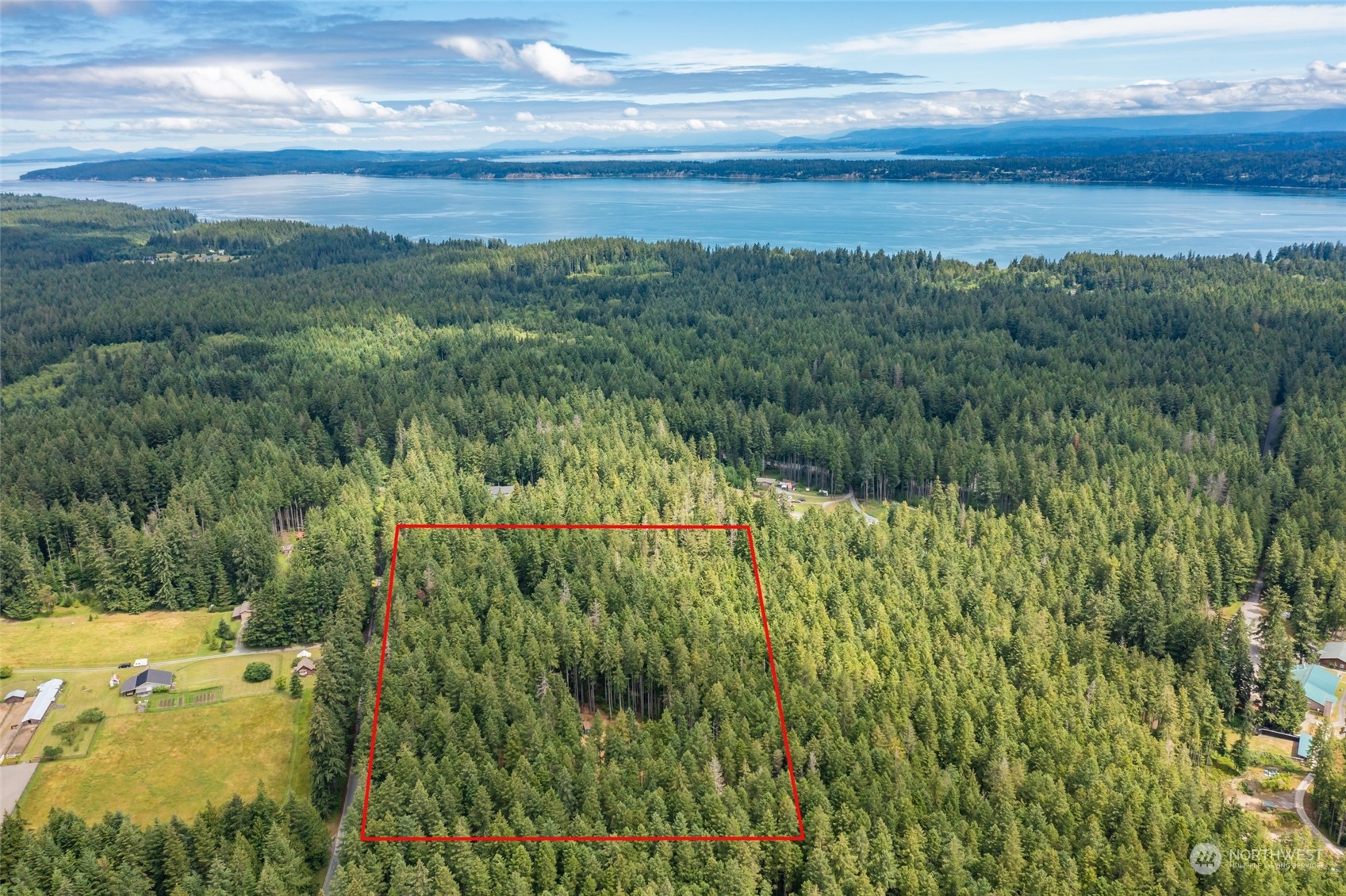 4969 Crawford Road Langley, WA 98260 - Photo 10 of 40 Gallery Image 10