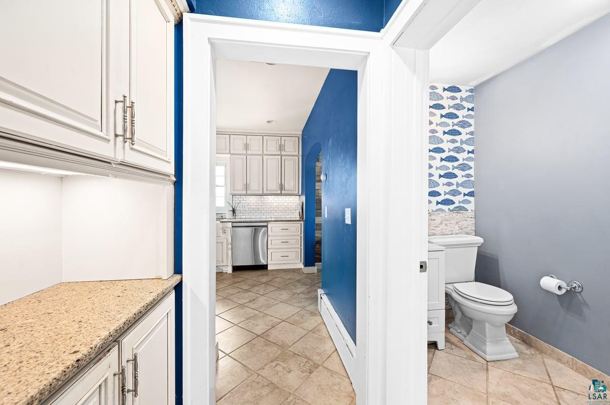 2802 Branch Street Duluth, MN 55812 - Photo 24 of 47