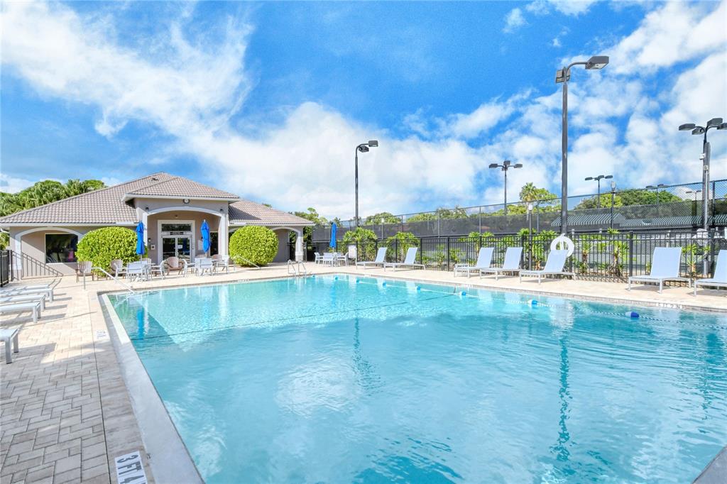 4223 Balmoral Way Sarasota, FL 34238 - Photo 67 of 72