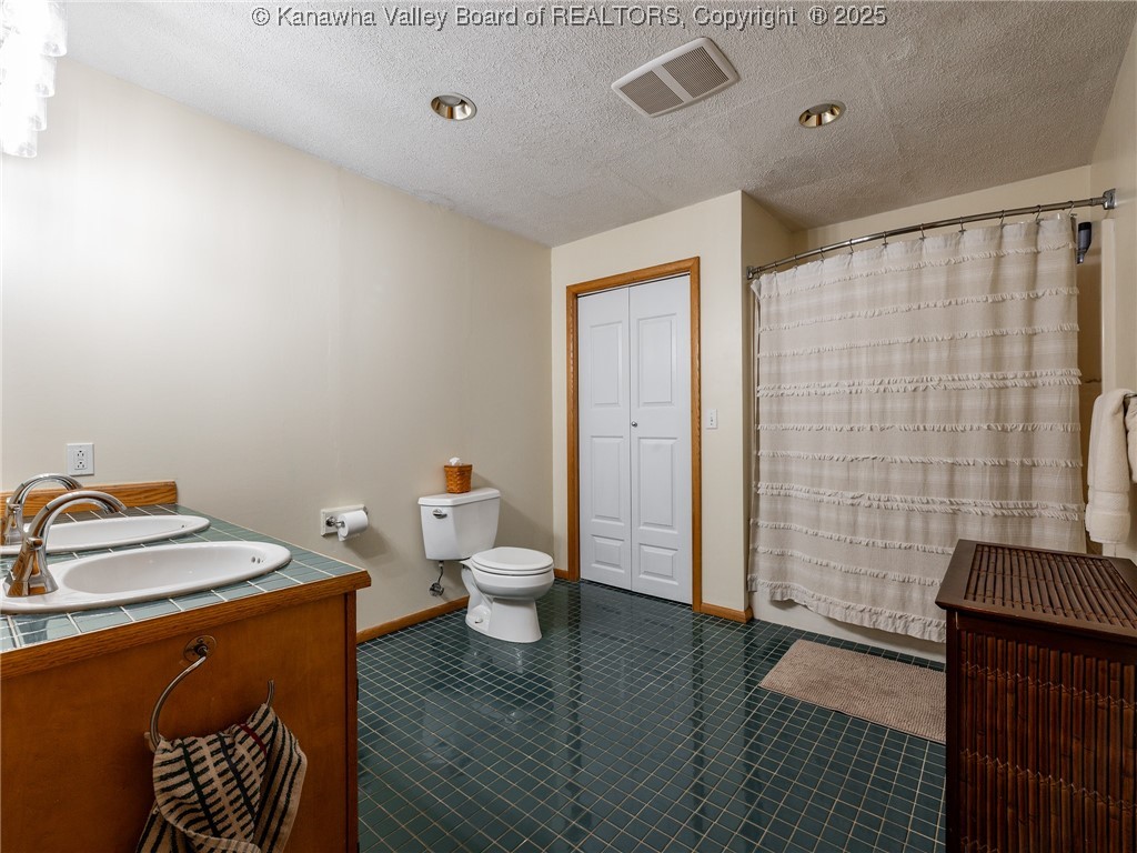 1240 Rocky Step Road Scott Depot, WV 25560 - Photo 20 of 25 Gallery Image 20