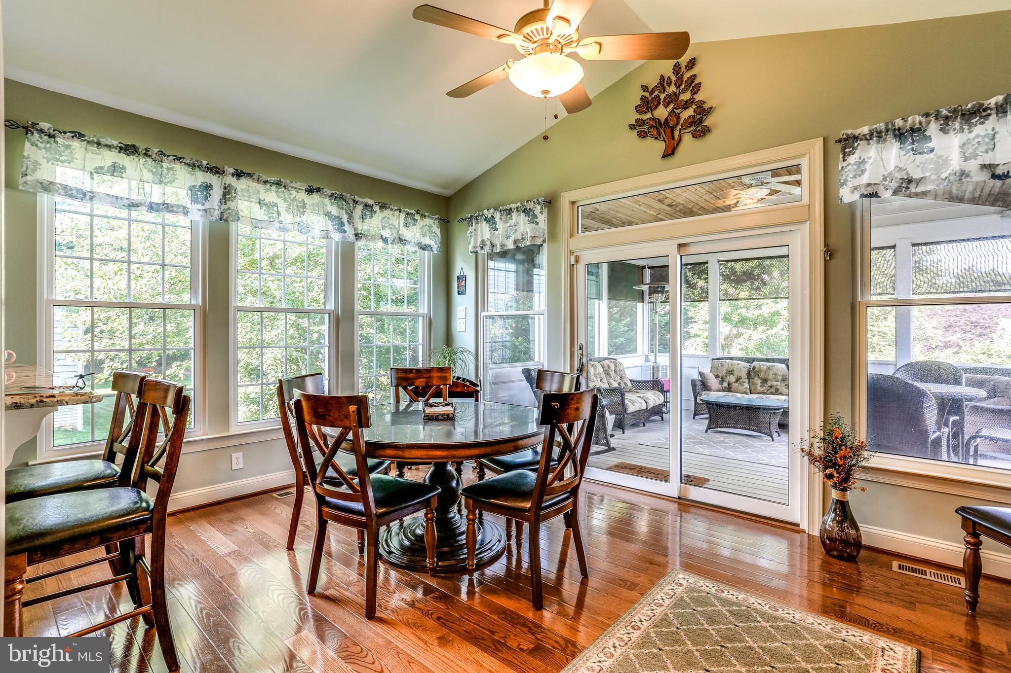18308 Commandery Way Olney, MD 20832 - Photo 20 of 48 breakfast room