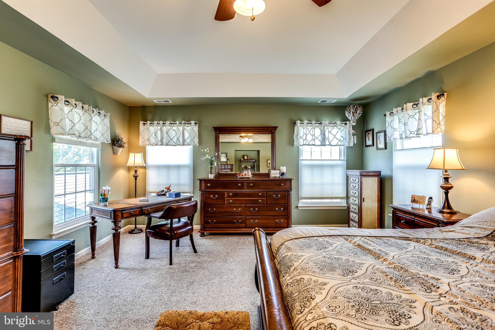 18308 Commandery Way Olney, MD 20832 - Photo 23 of 48 Primary bedroom
