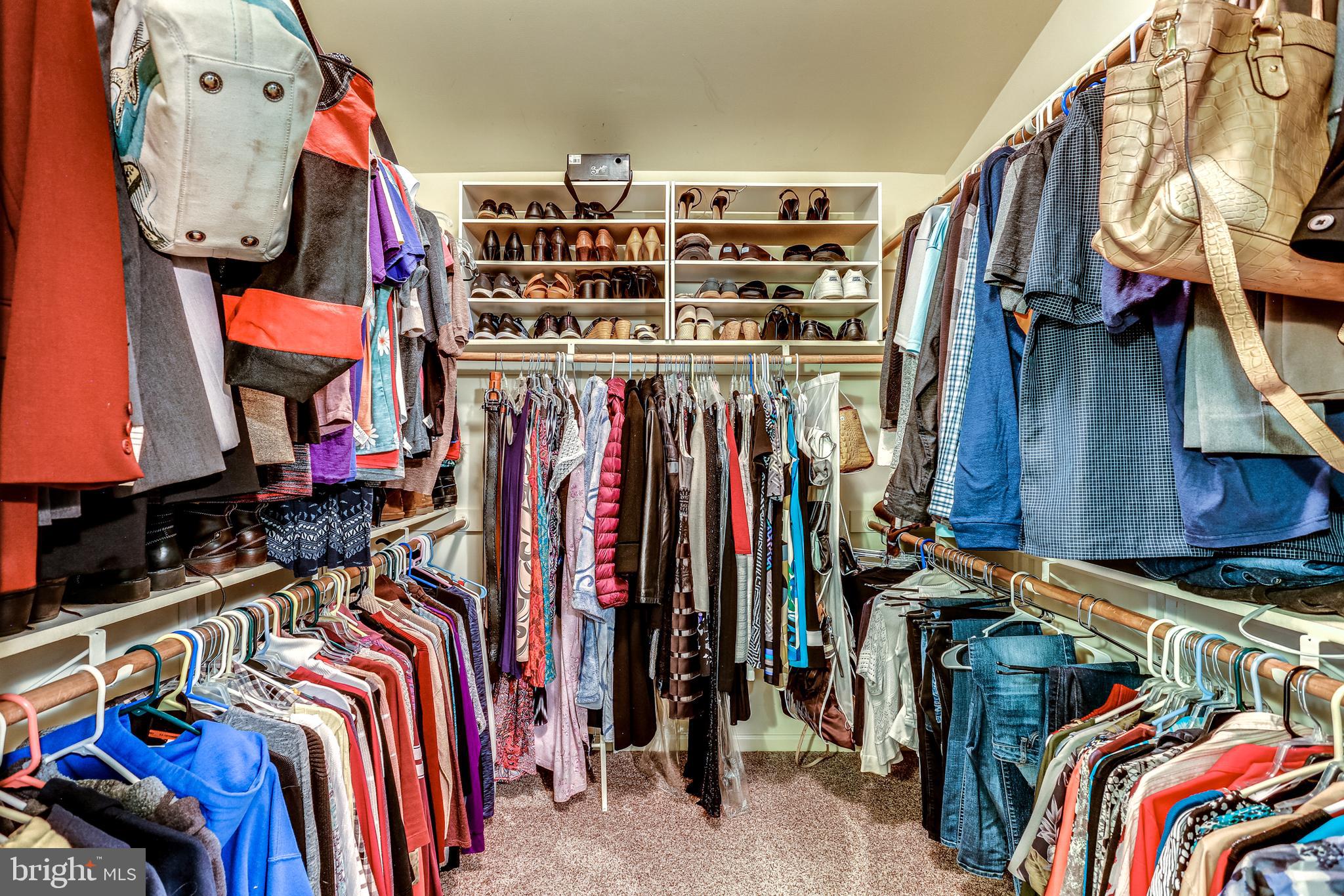 18308 Commandery Way Olney, MD 20832 - Photo 25 of 48 Primary walkin closet