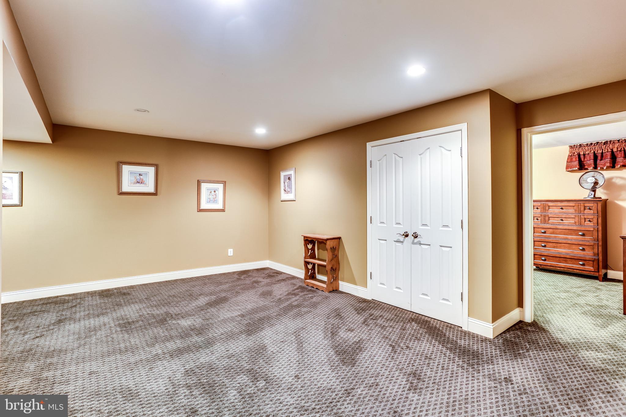 18308 Commandery Way Olney, MD 20832 - Photo 39 of 48 home gym or playroom