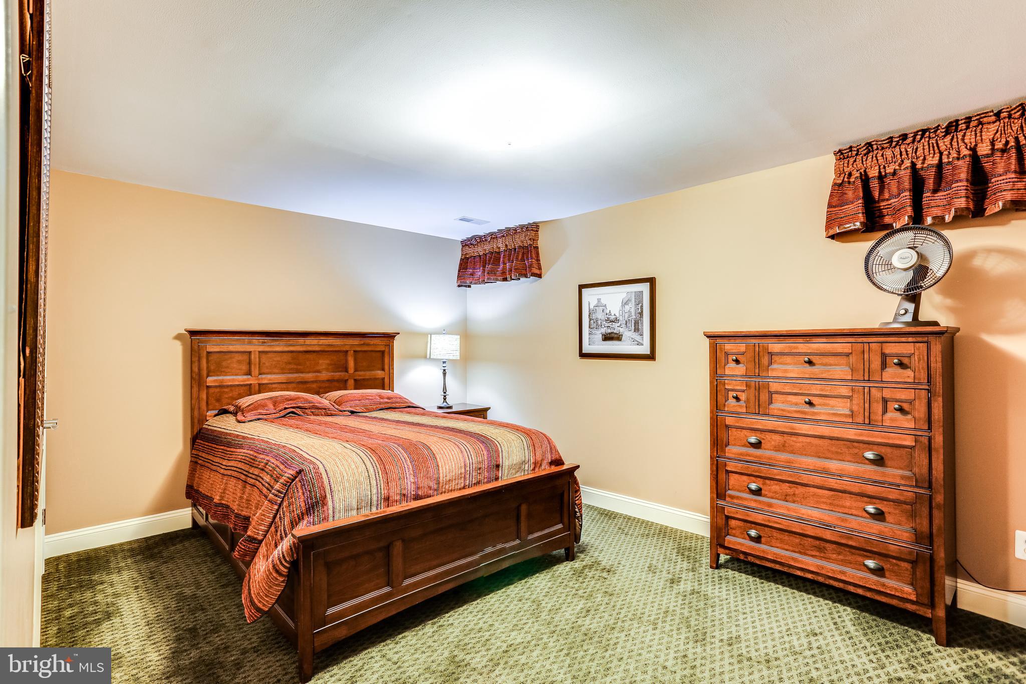 18308 Commandery Way Olney, MD 20832 - Photo 41 of 48 bonus room