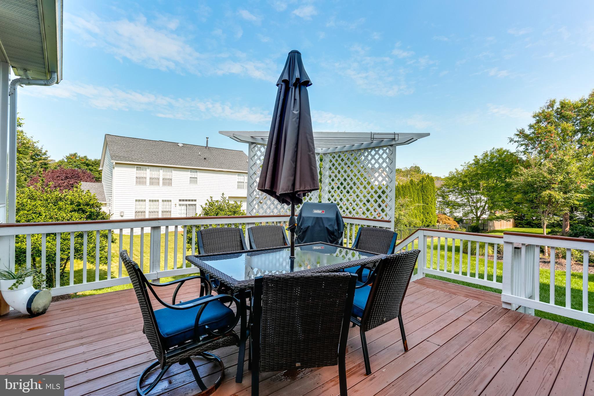 18308 Commandery Way Olney, MD 20832 - Photo 44 of 48 Back deck