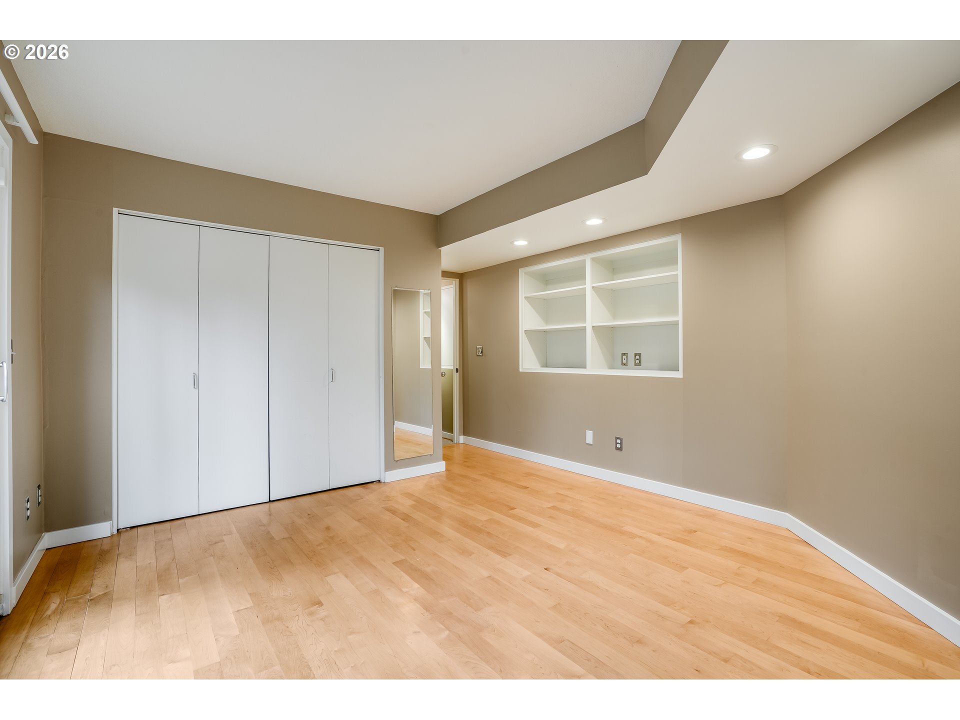 3306 Southwest Fairmount Boulevard Portland, OR 97239 - Photo 26 of 48