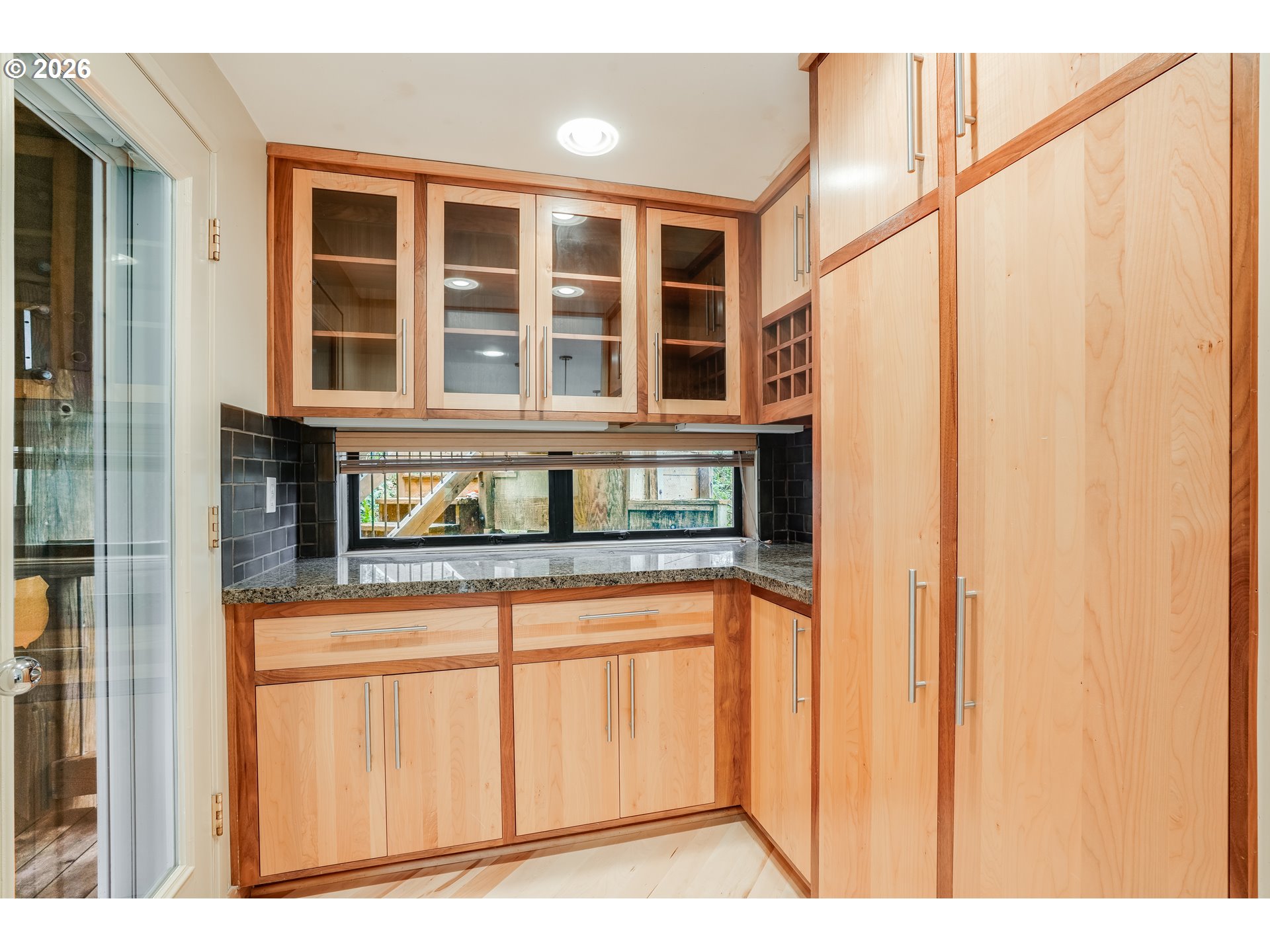 3306 Southwest Fairmount Boulevard Portland, OR 97239 - Photo 10 of 48