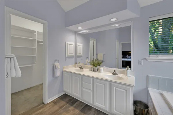 $4,000 | 59 East Autumn Branch Circle, The Woodlands, TX 77382