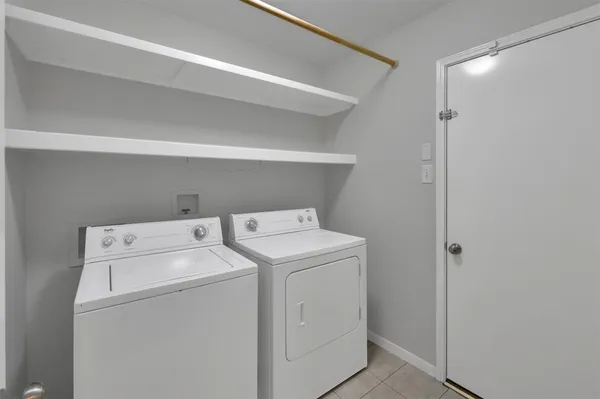$4,000 | 59 East Autumn Branch Circle, The Woodlands, TX 77382