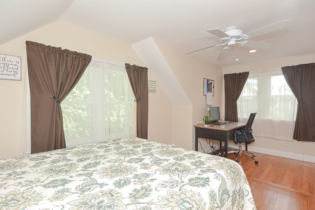 61 Cameron Road Norwood, MA 02062 - Photo 17 of 25 Gallery Image 17