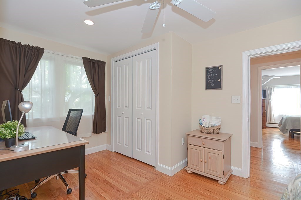 61 Cameron Road Norwood, MA 02062 - Photo 18 of 25 Gallery Image 18