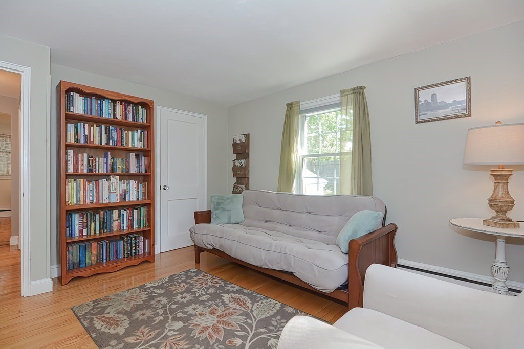 61 Cameron Road Norwood, MA 02062 - Photo 9 of 25 Gallery Image 9