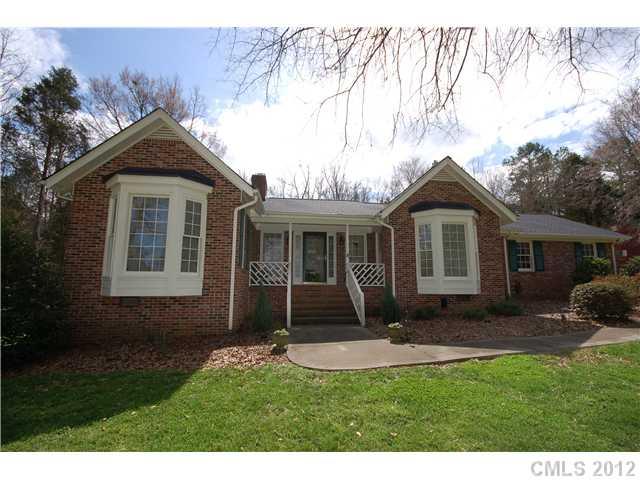 9803 Chestnut Road Marvin, NC 28173 - Photo 2 of 16 Gallery Image 2