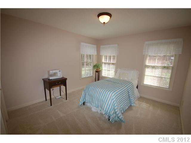 9803 Chestnut Road Marvin, NC 28173 - Photo 10 of 16 Gallery Image 10
