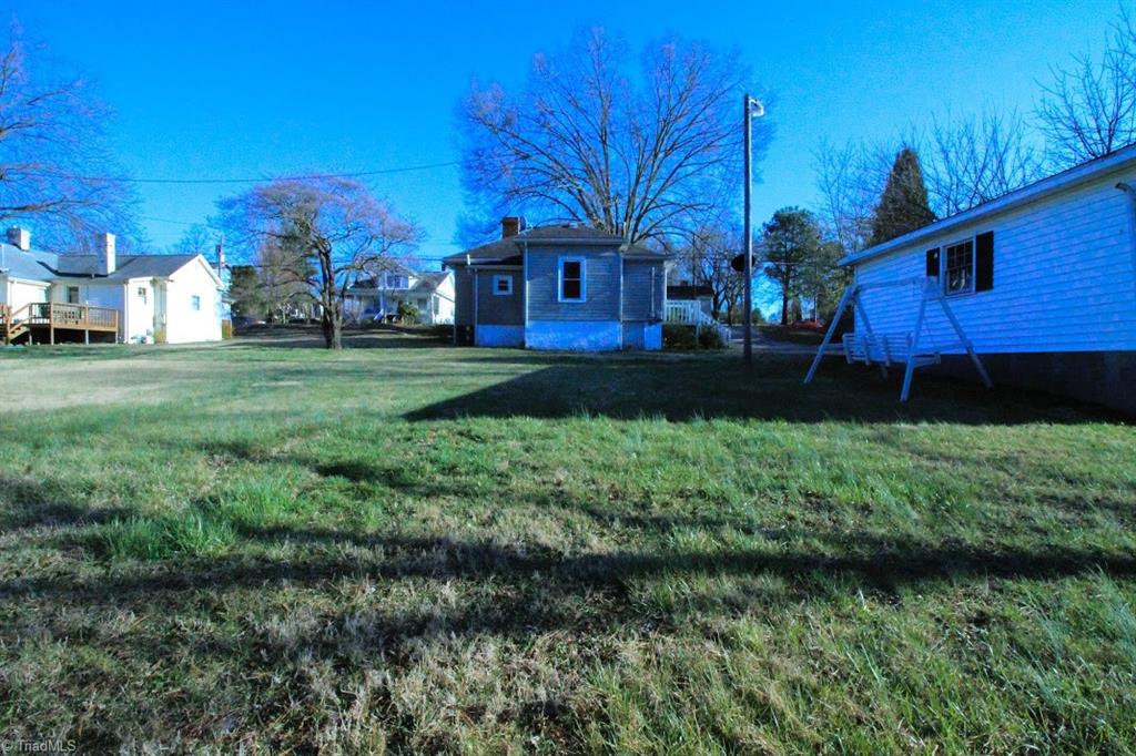 1319 Fieldcrest Road Eden, NC 27288 - Photo 13 of 13 Gallery Image 13