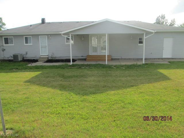 5953 Randy Road Bedford Heights, OH 44146 - Photo 2 of 21