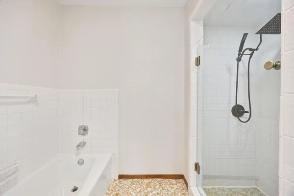 $488,000 | 409 Circleview Drive North, Hurst, TX 76054