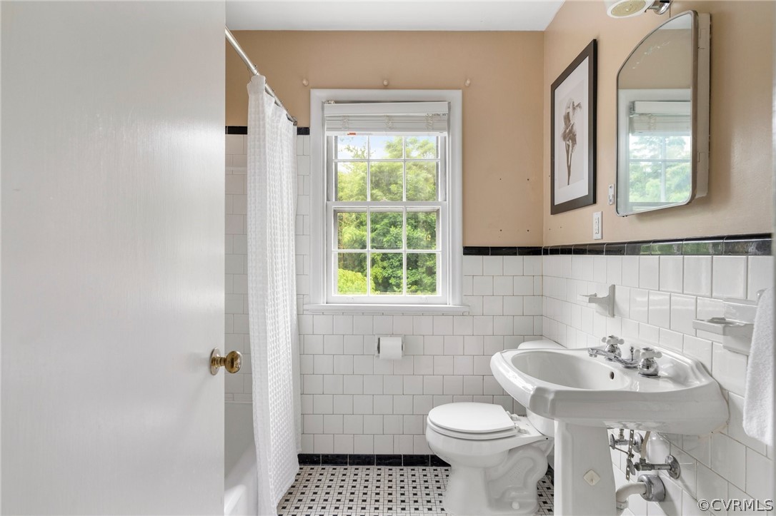 1608 Princeton Road Richmond, VA 23227 - Photo 18 of 32 Gallery Image 18