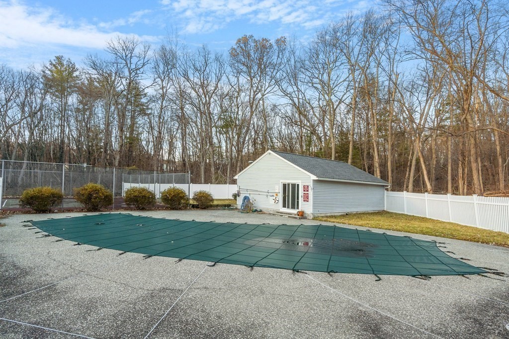 12 Apple Ridge Road, Unit 4 Maynard, MA 01754 - Photo 26 of 29 Gallery Image 26