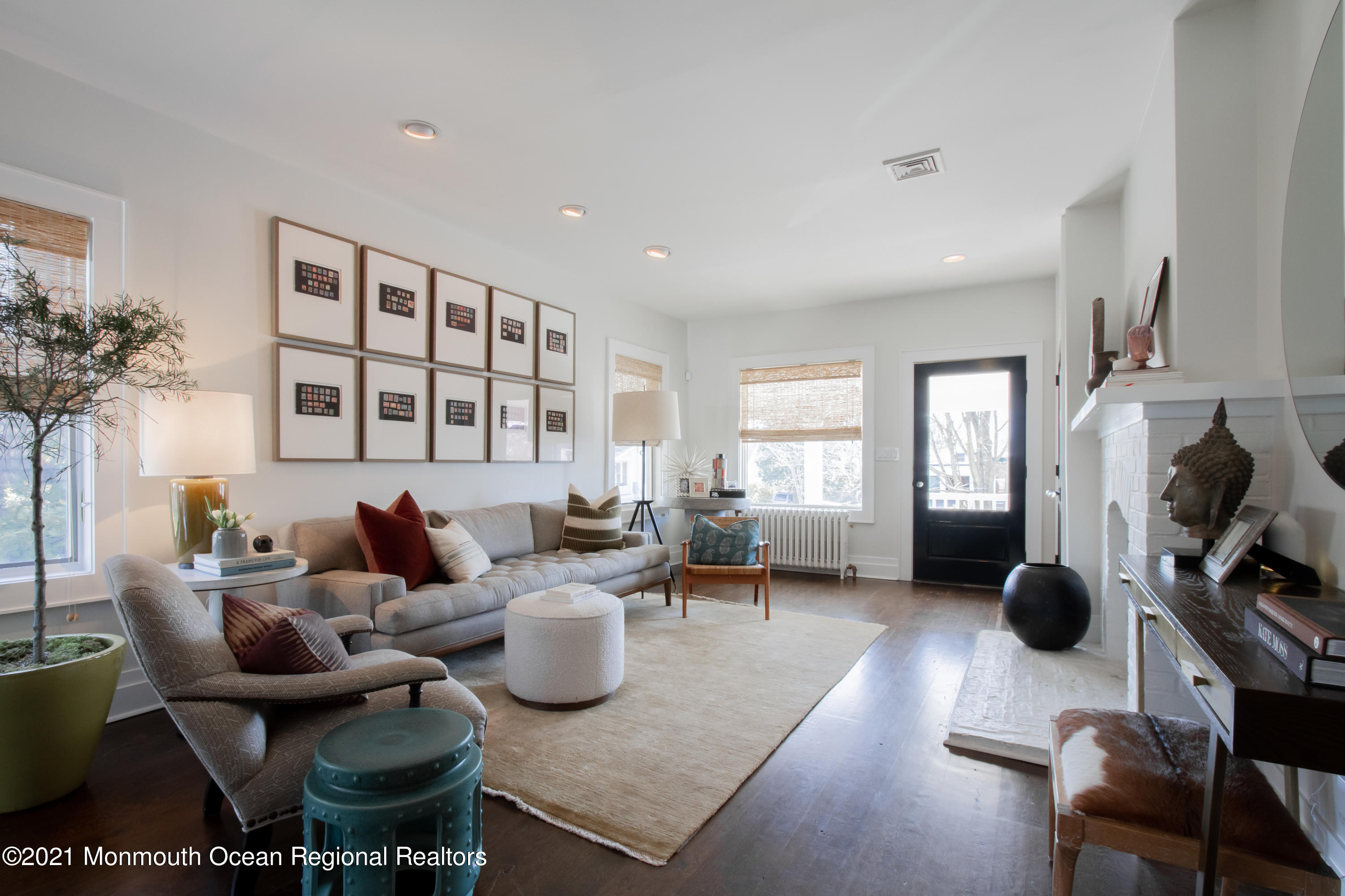 24 Washington Avenue Rumson, NJ 07760 - Photo 4 of 59 IMG_4381-HDR