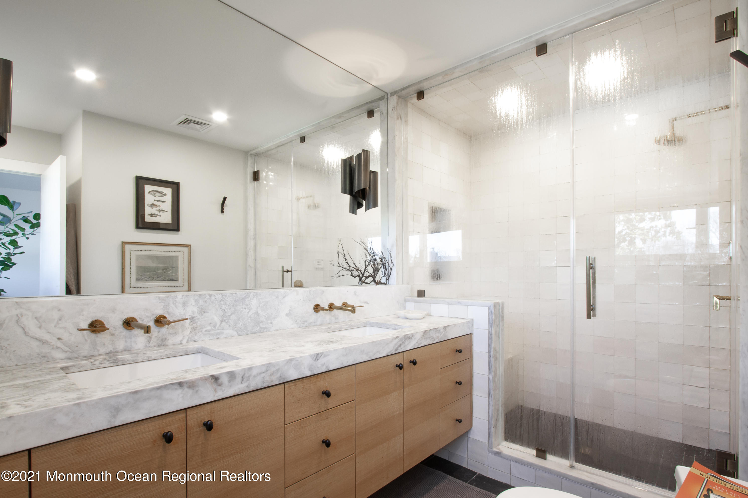 24 Washington Avenue Rumson, NJ 07760 - Photo 34 of 59 IMG_4473