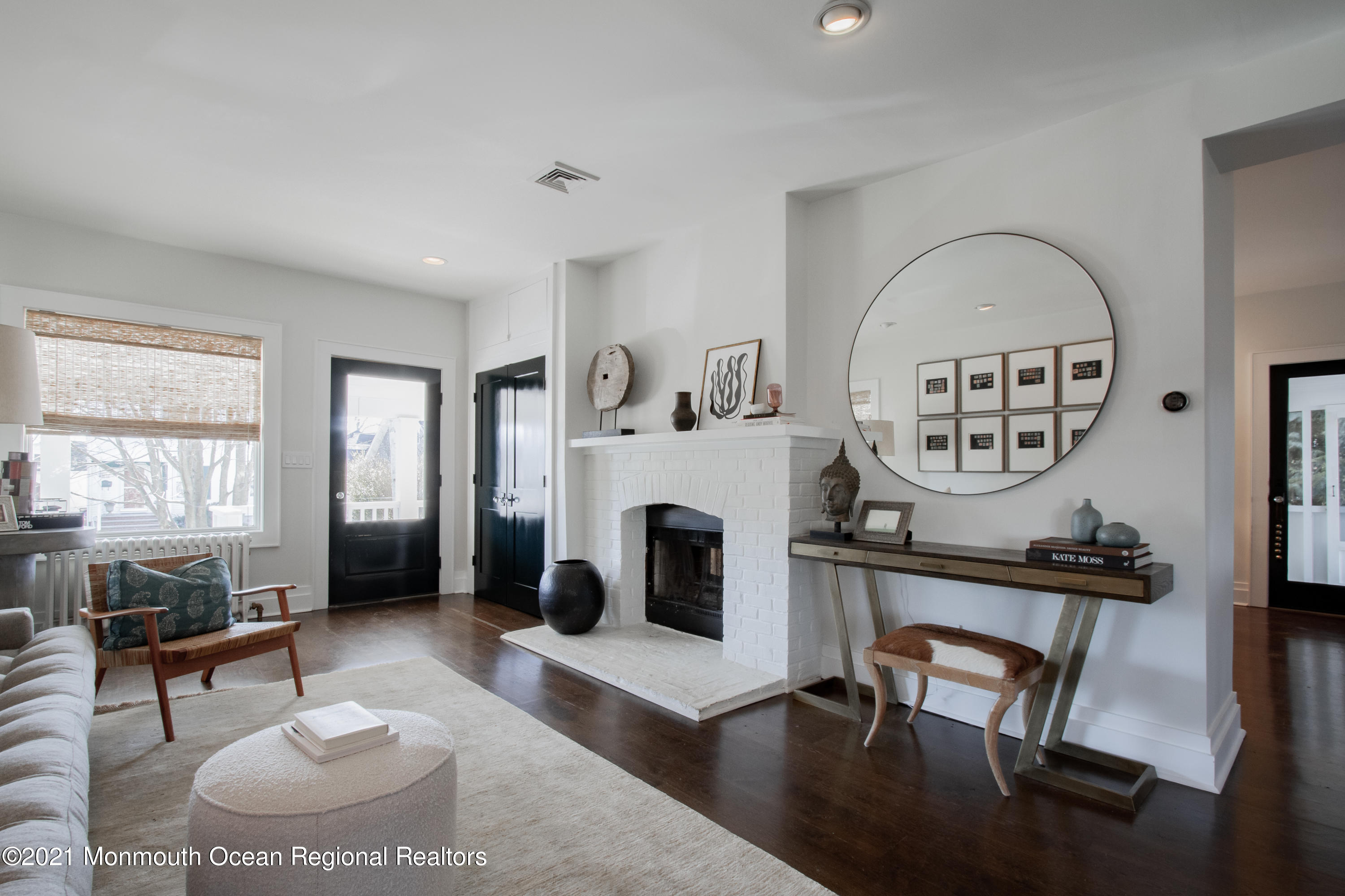 24 Washington Avenue Rumson, NJ 07760 - Photo 5 of 59 IMG_4384-HDR