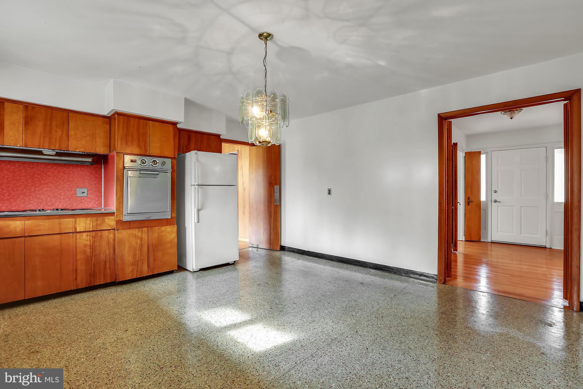 1 Hilltop Road Ewing, NJ 08638 - Photo 8 of 33 Kitchen