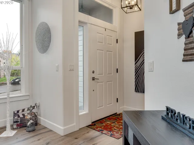 $785,000 | 17711 Northeast 25th Street, Vancouver, WA 98684