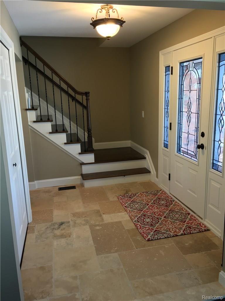 18642 Levan Road Livonia, MI 48152 - Photo 5 of 69 IMG_6202.jpg