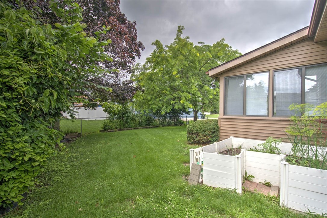 1919 Carl Court Decatur, IL 62526 - Photo 26 of 28