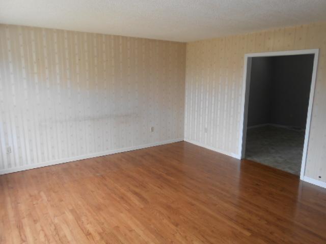 170 Rising Lane La Follette, TN 37766 - Photo 3 of 10 DSCN3179