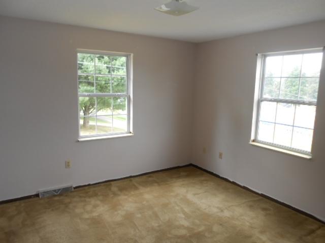 170 Rising Lane La Follette, TN 37766 - Photo 7 of 10 DSCN3189