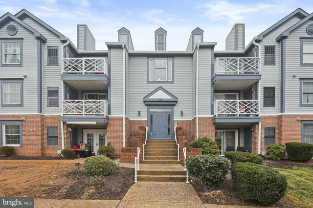 $200,000 | 201 Oak Leaf Circle, Unit 201L, Abingdon, MD 21009