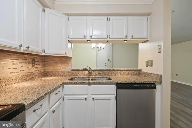 $200,000 | 201 Oak Leaf Circle, Unit 201L, Abingdon, MD 21009