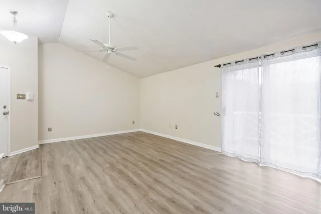 $200,000 | 201 Oak Leaf Circle, Unit 201L, Abingdon, MD 21009