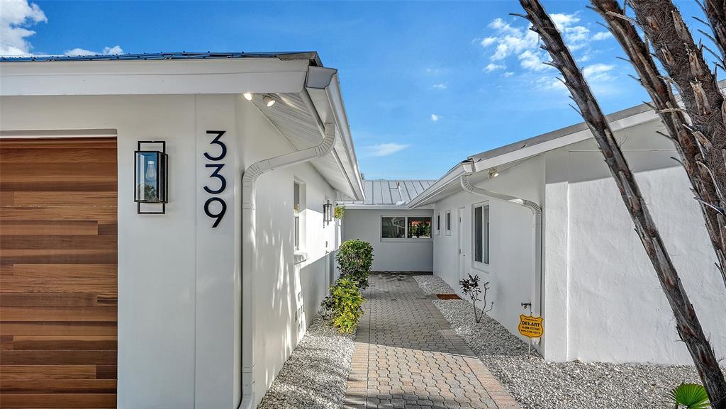 339 Treasure Boat Way Sarasota, FL 34242 - Photo 12 of 96