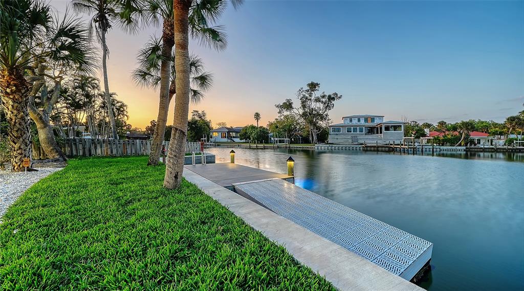 339 Treasure Boat Way Sarasota, FL 34242 - Photo 75 of 96